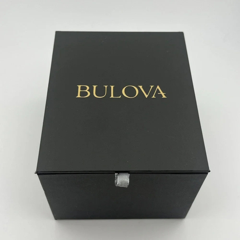 Bulova Watch‎ CIAA 2022 Men's Track & Field Champion w/ Box- New Battery